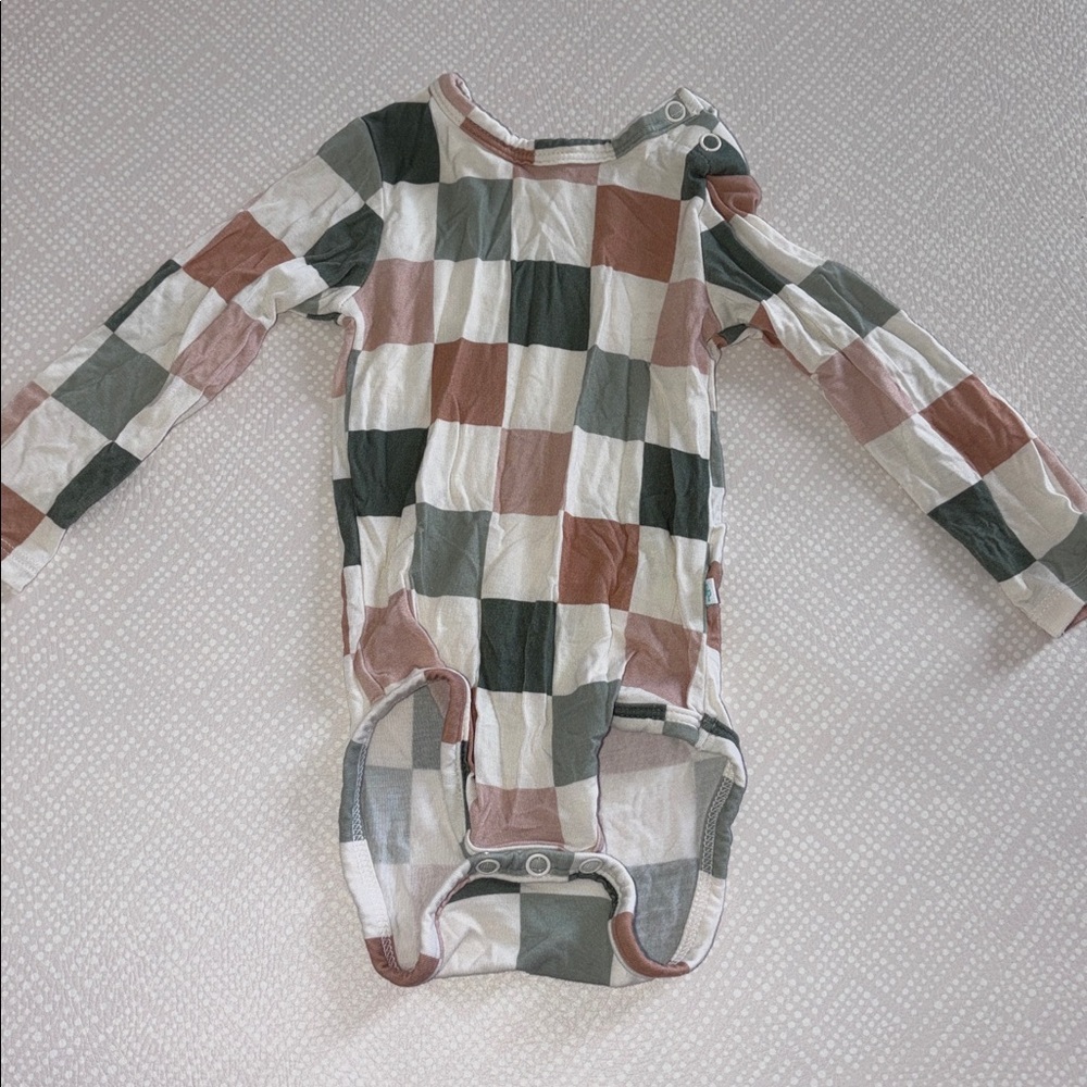 Posh Peanut Checkered long sleeve Bodysuit 3-6M